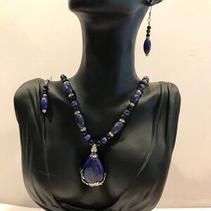 LAPIS Lazuli Teardrop Necklace Genuine Gemstones 20 inches + matching earrings